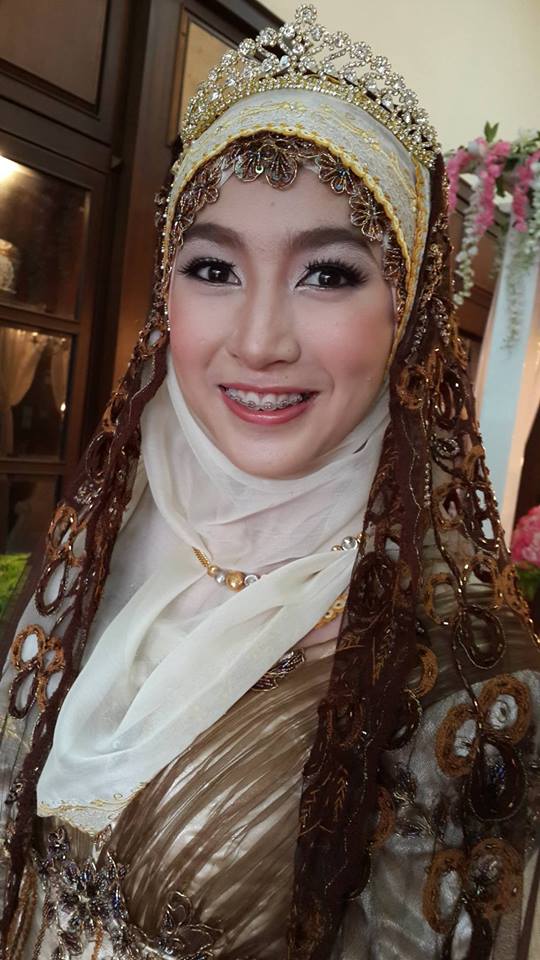 สวย คม เข้ม แบบ สาวใต้ มาดูกัน !!!