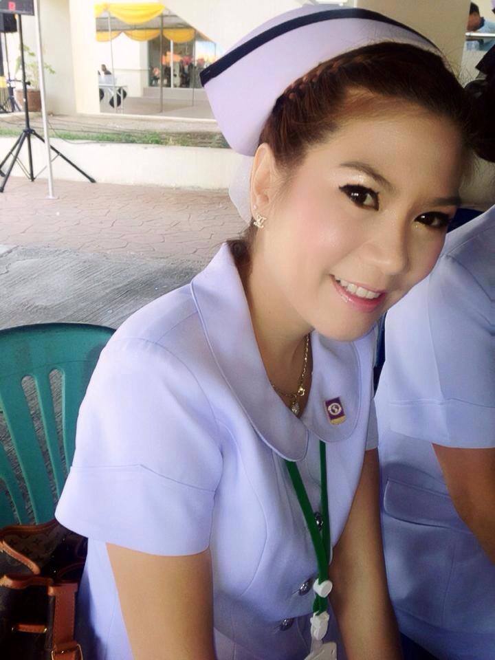 สุดยอด!!นางพยาบาลไทยน่ารักๆ ป่วยยังไงก็ไม่หาย 55