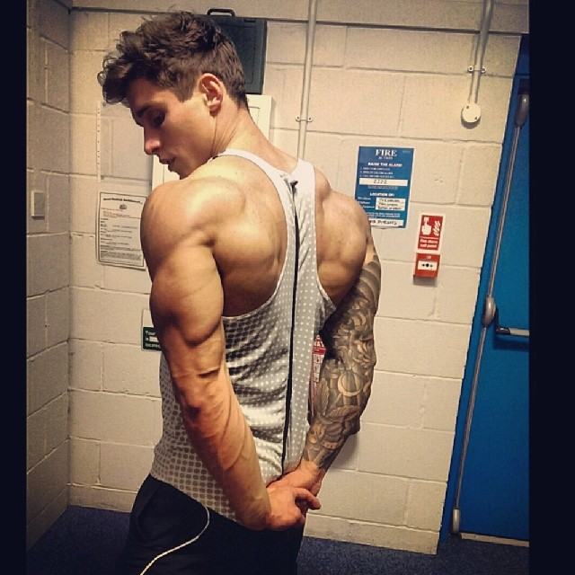 Muscle men From IG 85