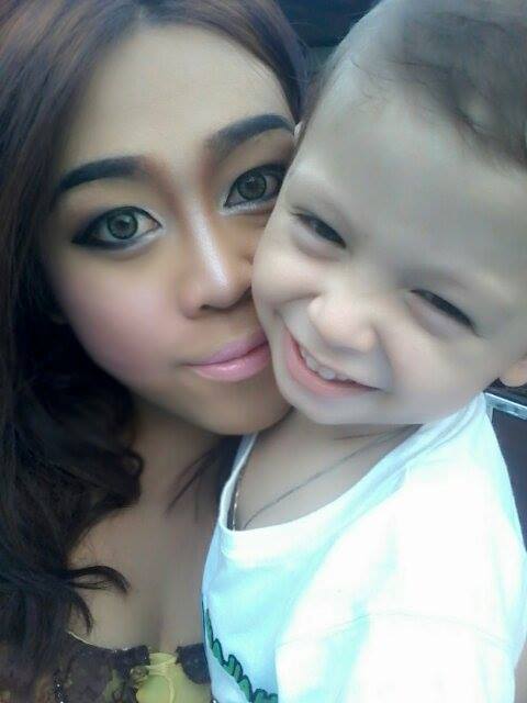 ลูกครึ่งเยอรมันลูกคัยน่าน่ารักมากเหมาะกับเป็นดาราเด็กจริง