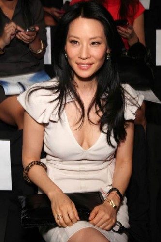 ลูซี่ ลิว พี่สวยเเละน่ารักมากๆเลยคร๊า...^_^