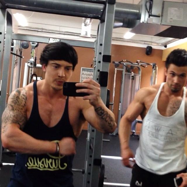 Muscle men From IG 86