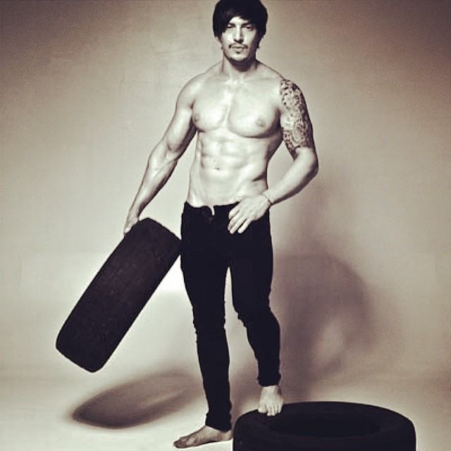 Muscle men From IG 86