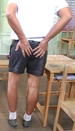 เด็กนักเรียนพวกนี้เขาไปโดนไรมา..???