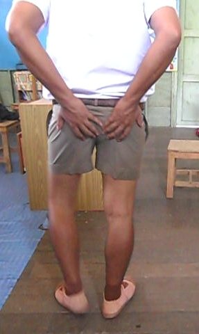 เด็กนักเรียนพวกนี้เขาไปโดนไรมา..???