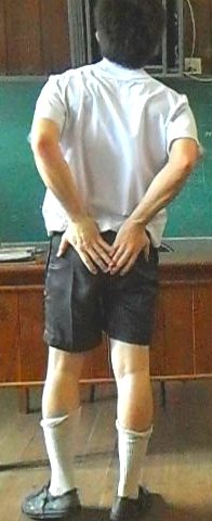 เด็กนักเรียนพวกนี้เขาไปโดนไรมา..???