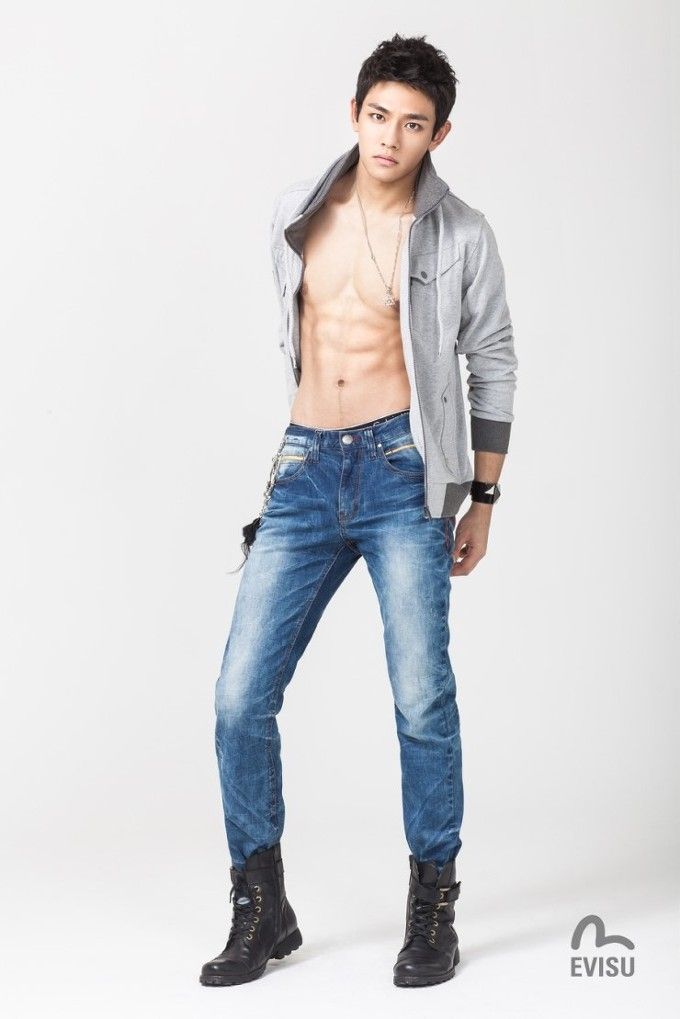หล่อเนาะ อื๊มอยากได้ Im Yoon Ho