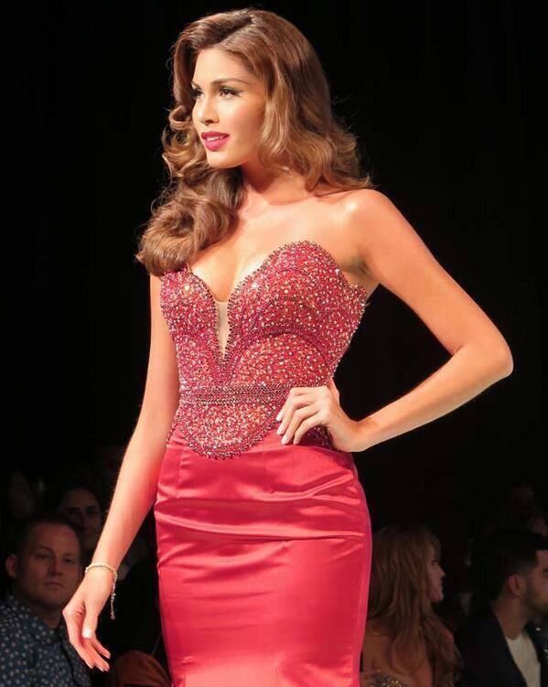 นางงามจักรวาล 2013 Miami & Sherri Hill 2014