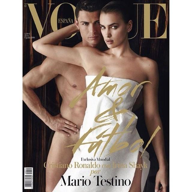 Ronaldo Goes Nude! แผงหนังสือต้องร้อนสุดๆ เมื่อดาวเตะสุดฮอตชาวโปรตุเกสคริสเตียโน โรนัลโด วัย 29