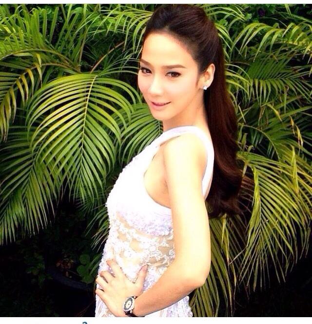 บวงสรวงละครเรื่อง พราว!