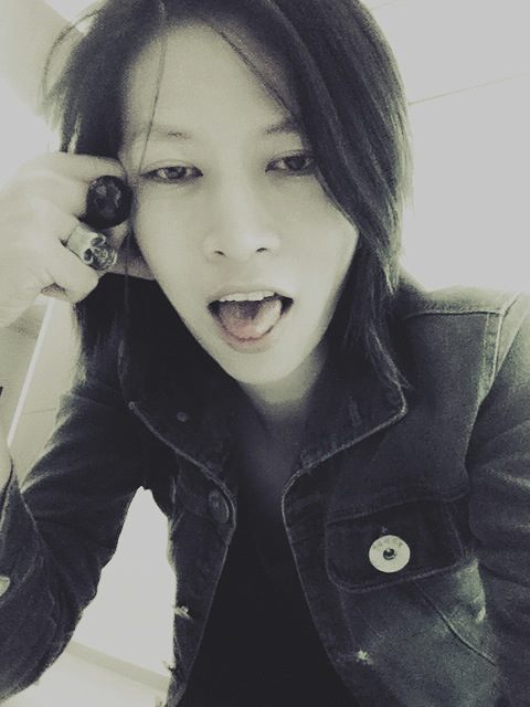 ซายน์ กับ กิด วง 8th floor ศิลปินจากค่าย warner music ในเพลงใหม่