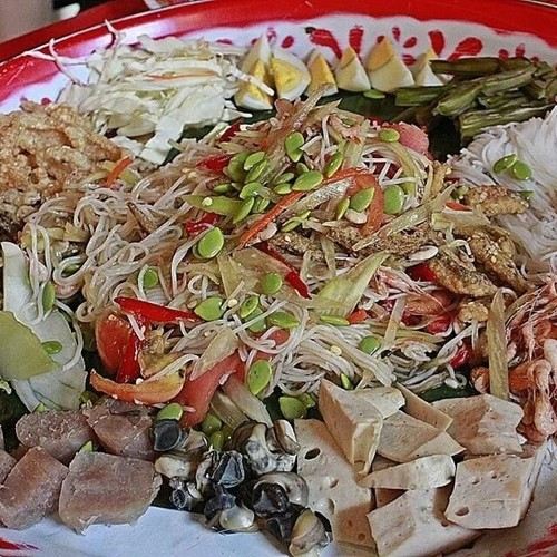 ส้มตำถาด