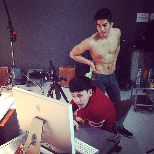2หนุ่ม2สไตล์