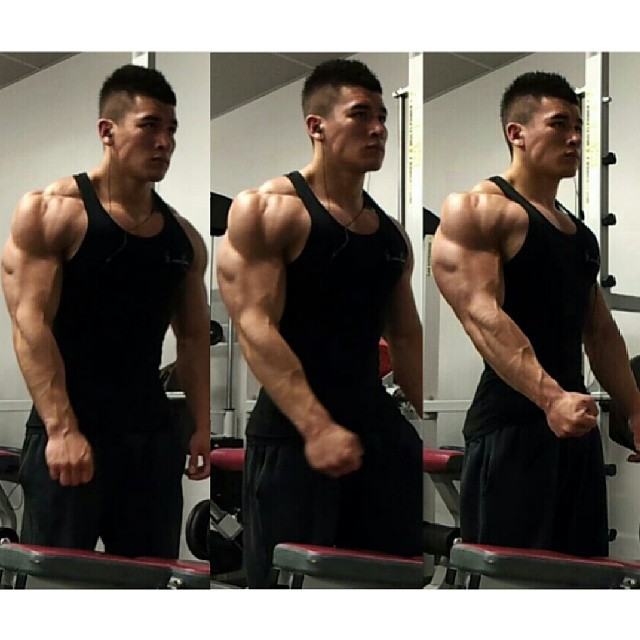 Muscle men From IG 112