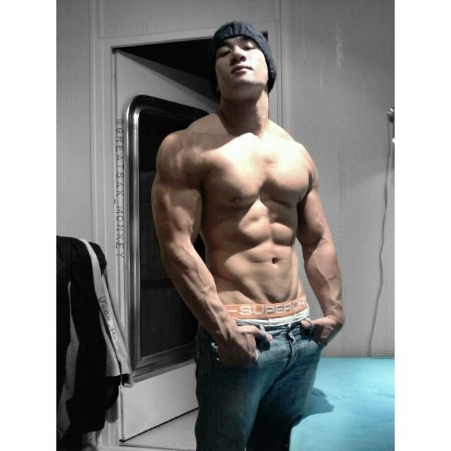 Muscle men From IG 112
