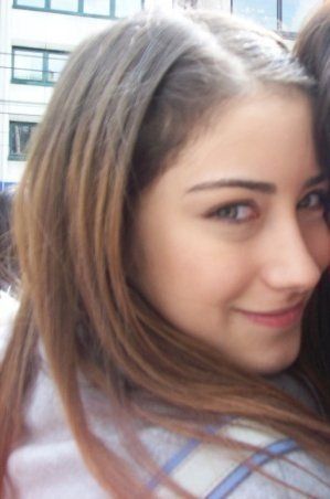 Hazal Kaya นักแสดงหญิงชาวตุรกี