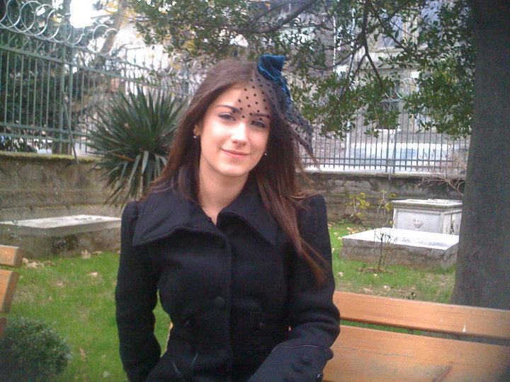 Hazal Kaya นักแสดงหญิงชาวตุรกี