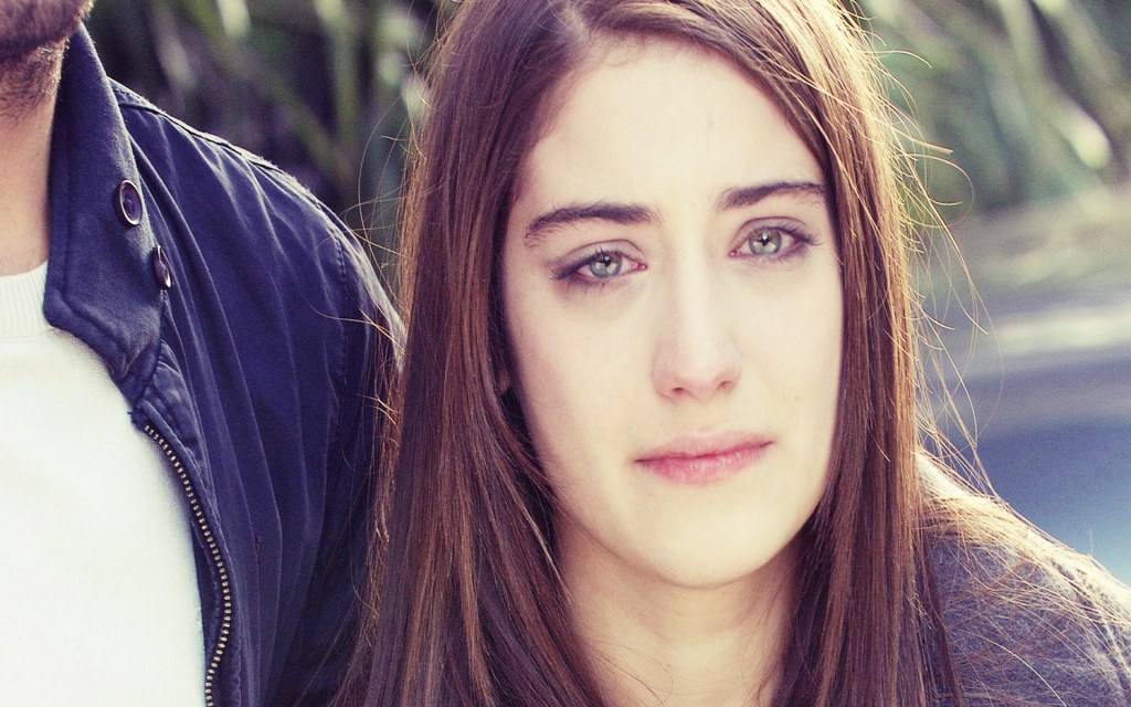 Hazal Kaya นักแสดงหญิงชาวตุรกี