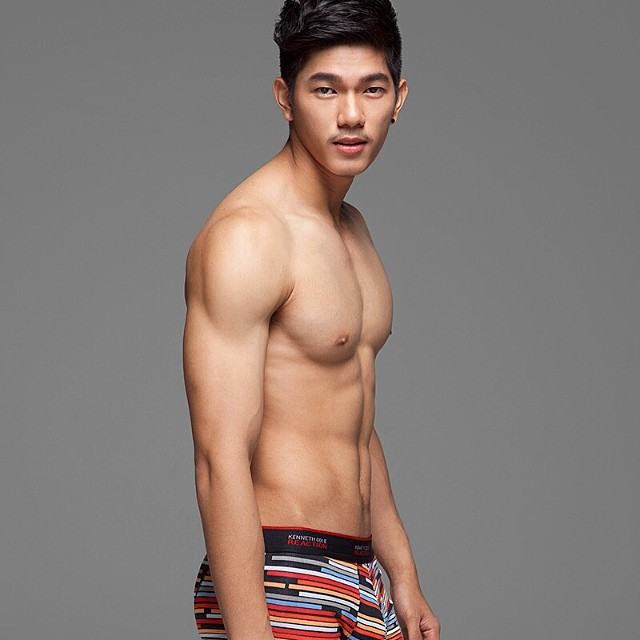 น้ำลายอิป้าใหลย้อย