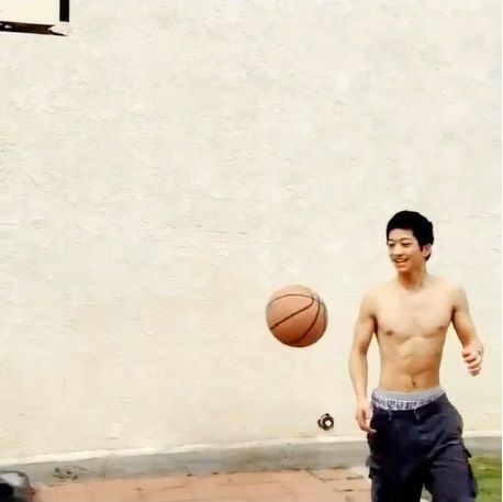 น้ำลายอิป้าใหลย้อย