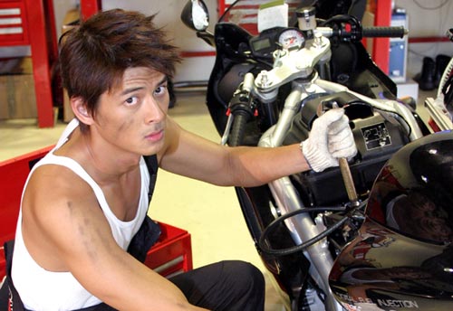 ดีเเลน กัว นายหล่อมาก