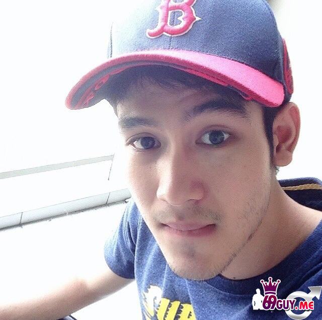 รูปเซ็ตใหม่! น้องชายฝ้าย MUT หล่อโดนใจ เผยหัวนมชมพูระเรื่อ น่าเลีย