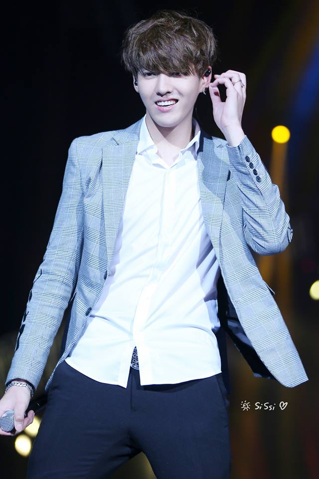 kris exo