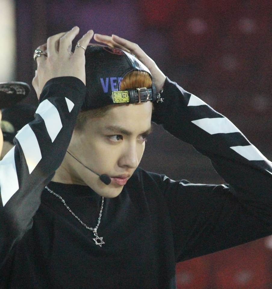kris exo
