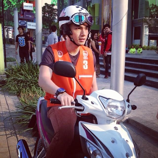 เจมส์ ภูวดล ดาวรุ่งดวงใหม่จาก รักออกฤทธิ์