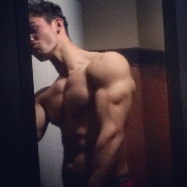 Muscle men From IG 119