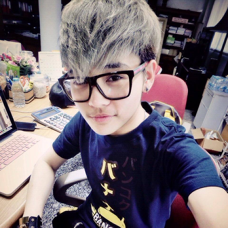 ทอม