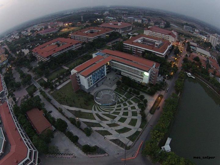 คณะวิทยาการสารสนเทศ