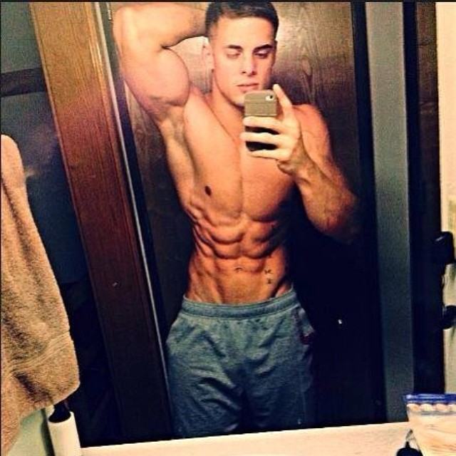 Muscle men From IG 128