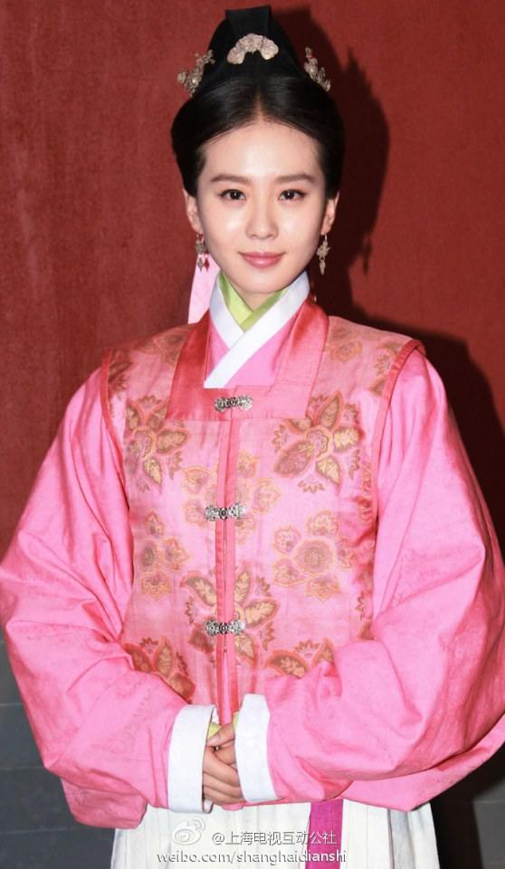 The Imperial Doctoress《女医明妃传》2014 part9