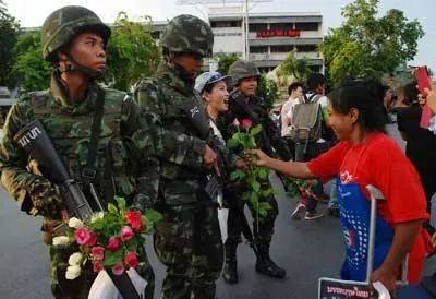 #รักทหารไทย รวมภาพประทับใจ T^T