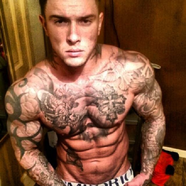 Muscle men From IG 141
