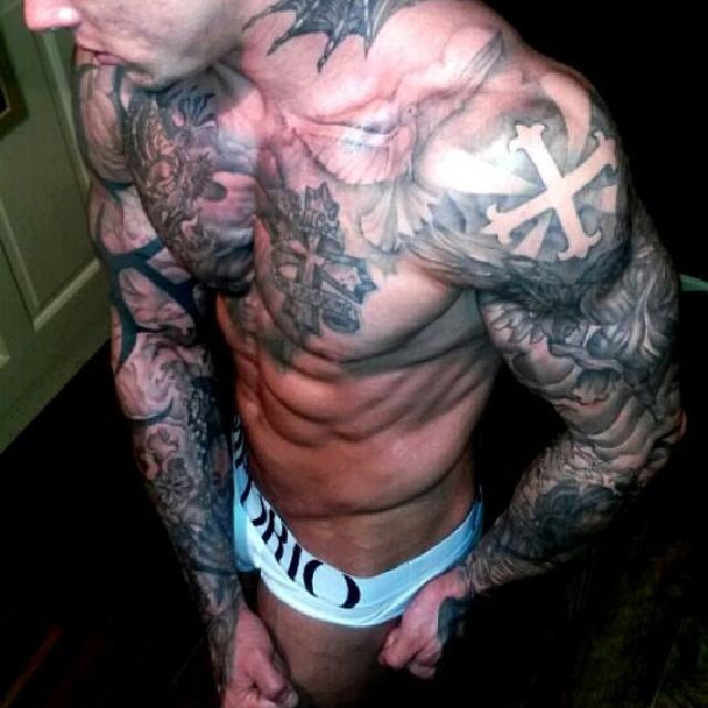 Muscle men From IG 141