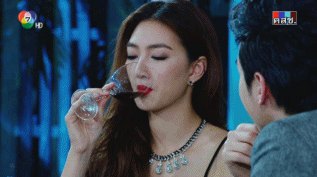"ตรีอัปสร" ผู้หญิงที่มีความทะเยอทะยาน จากเด็กสลัมสู่แวดวงนางงาม ละครปีกมงกุฏ คืนนี้ 20.20 น. ช่อง 7
