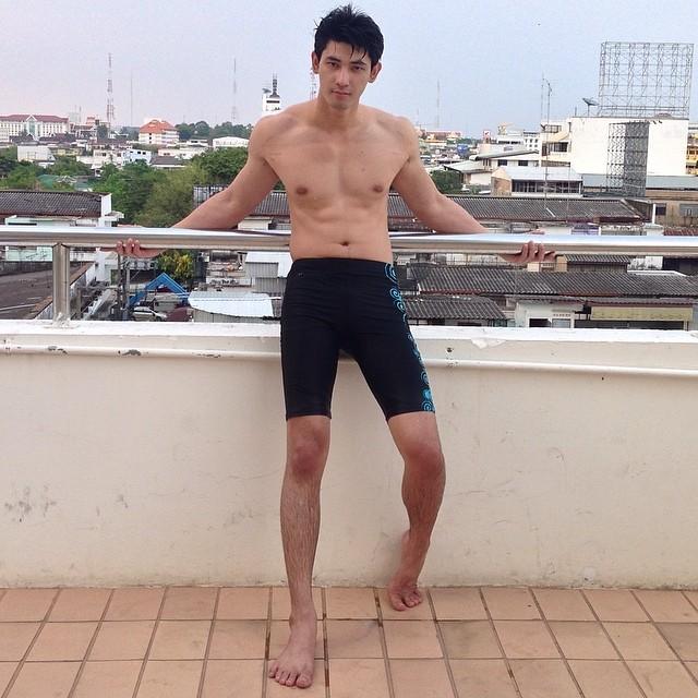 ขาวแน่นๆ