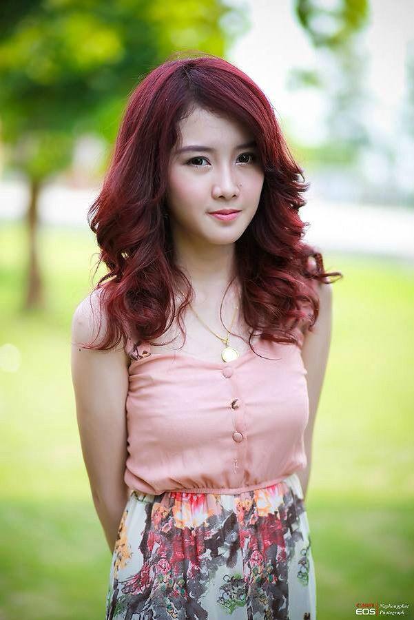 บ็อบบี้ สาวอีสาน เป็นตาฮักหล๊ายหลาย!!