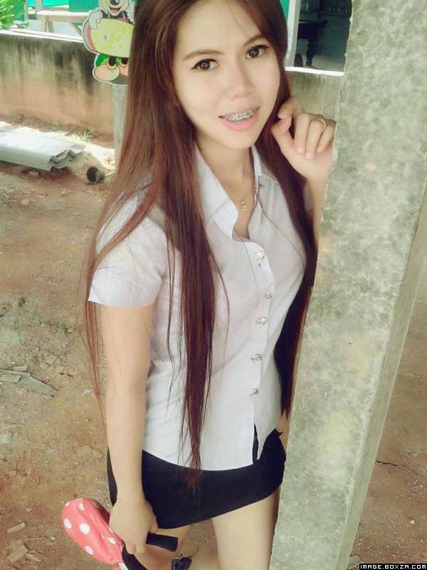 นักศึกษาไทย กับอาการ"แน่นอก"