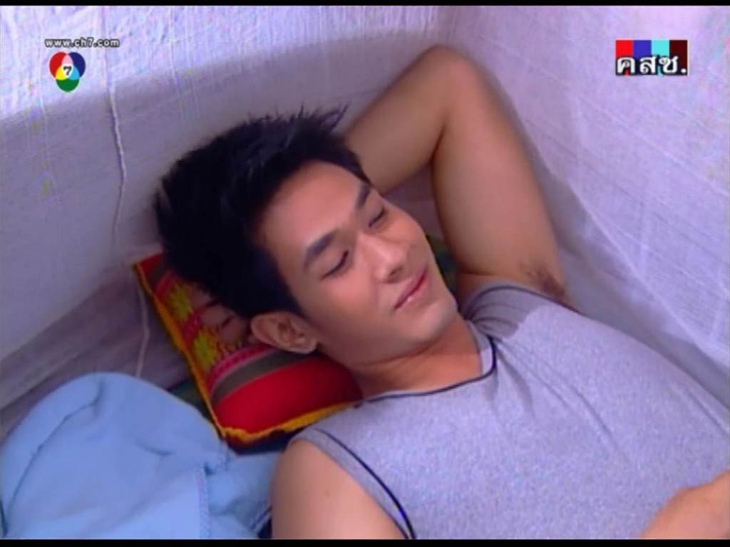 ผิวผันธ์อ่อนอมเลื้อดอ่มฝาดบาดใจ อ๋อม ย้อนเวลา