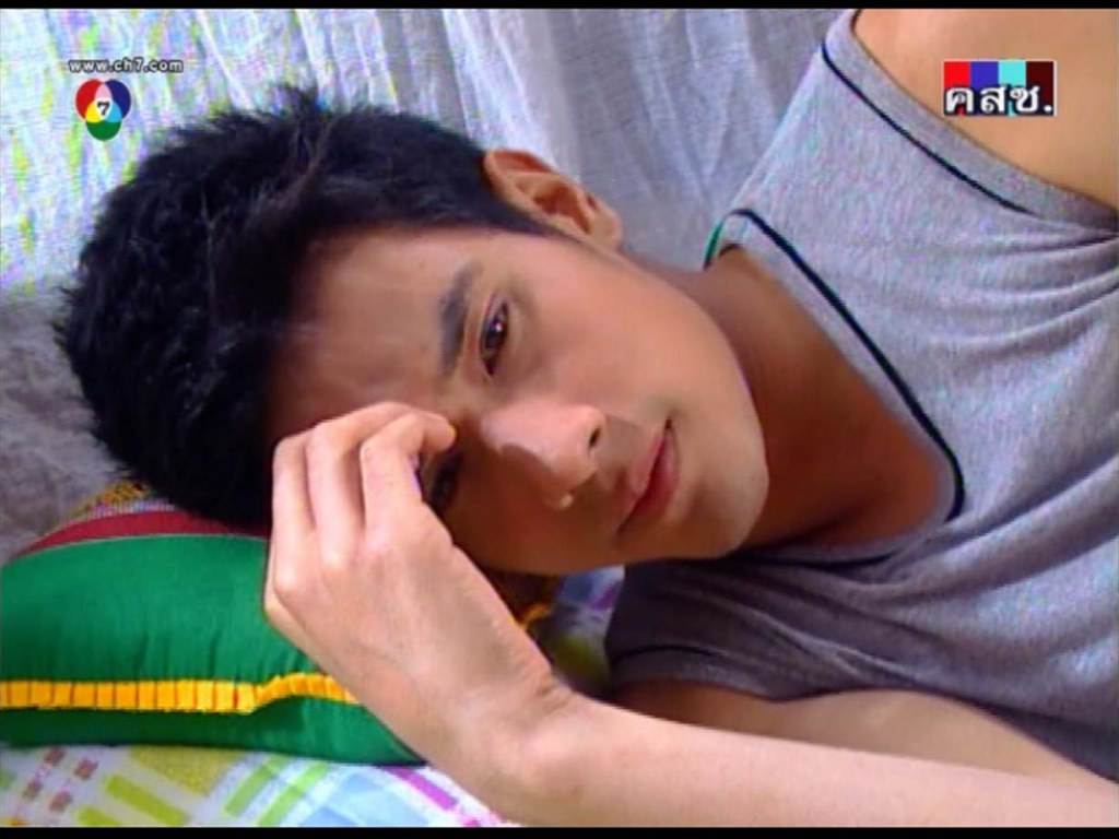 ผิวผันธ์อ่อนอมเลื้อดอ่มฝาดบาดใจ อ๋อม ย้อนเวลา