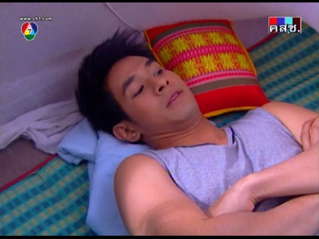 ผิวผันธ์อ่อนอมเลื้อดอ่มฝาดบาดใจ อ๋อม ย้อนเวลา