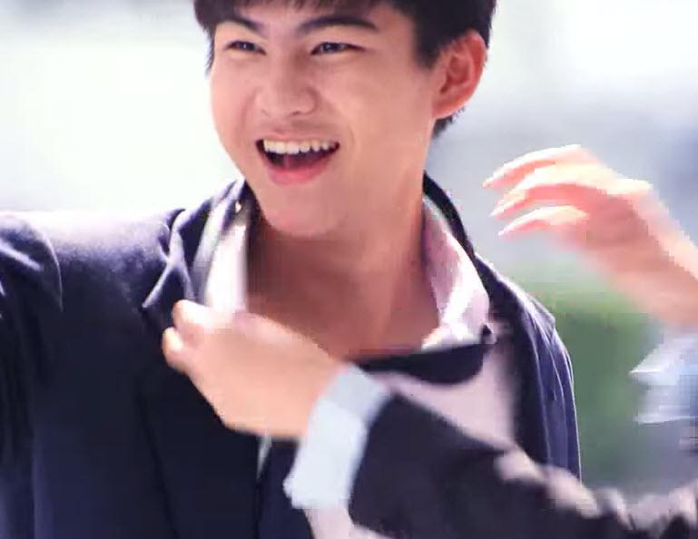 ขุ่นพระ! ป้าอยากแจกทุนเด็กคนนี้