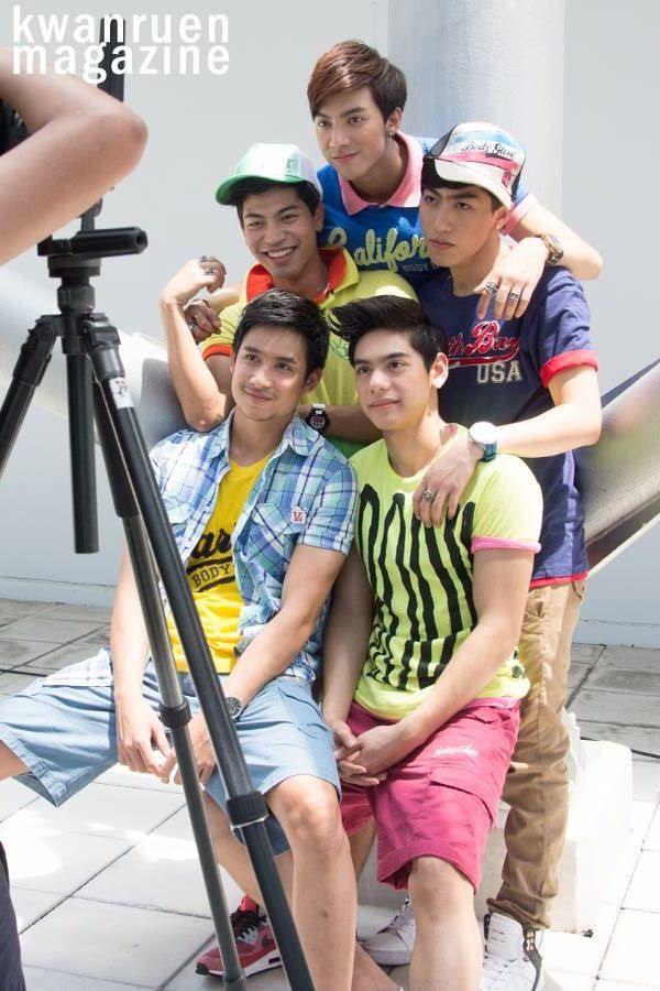 The Star 10 @ ขวัญเรือน vol.45 no.1021 June 2014