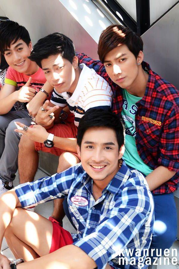 The Star 10 @ ขวัญเรือน vol.45 no.1021 June 2014