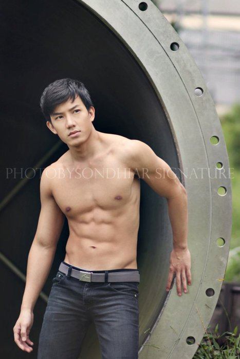 หนุ่มตี๋ที่รัก