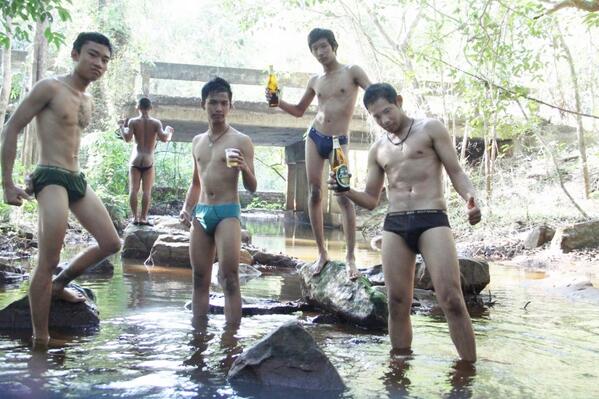 อาหารเช้า เสริฟถึงเตียงของอิป้า