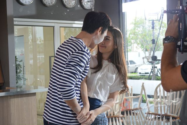 เดียร์น่า ฟลีโป นางเอก mv  ไม่ว่างคือข้ออ้าง ของคนหมดใจ